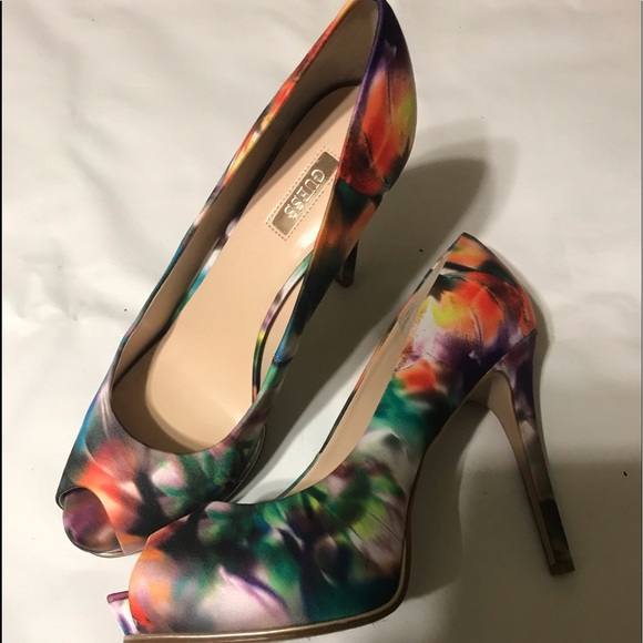🔥GUESS PEEP TOES🔥 - Picture 5 of 7